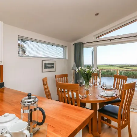 14 Faraway Fields Holiday home *