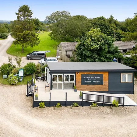 14 Faraway Fields * Liskeard